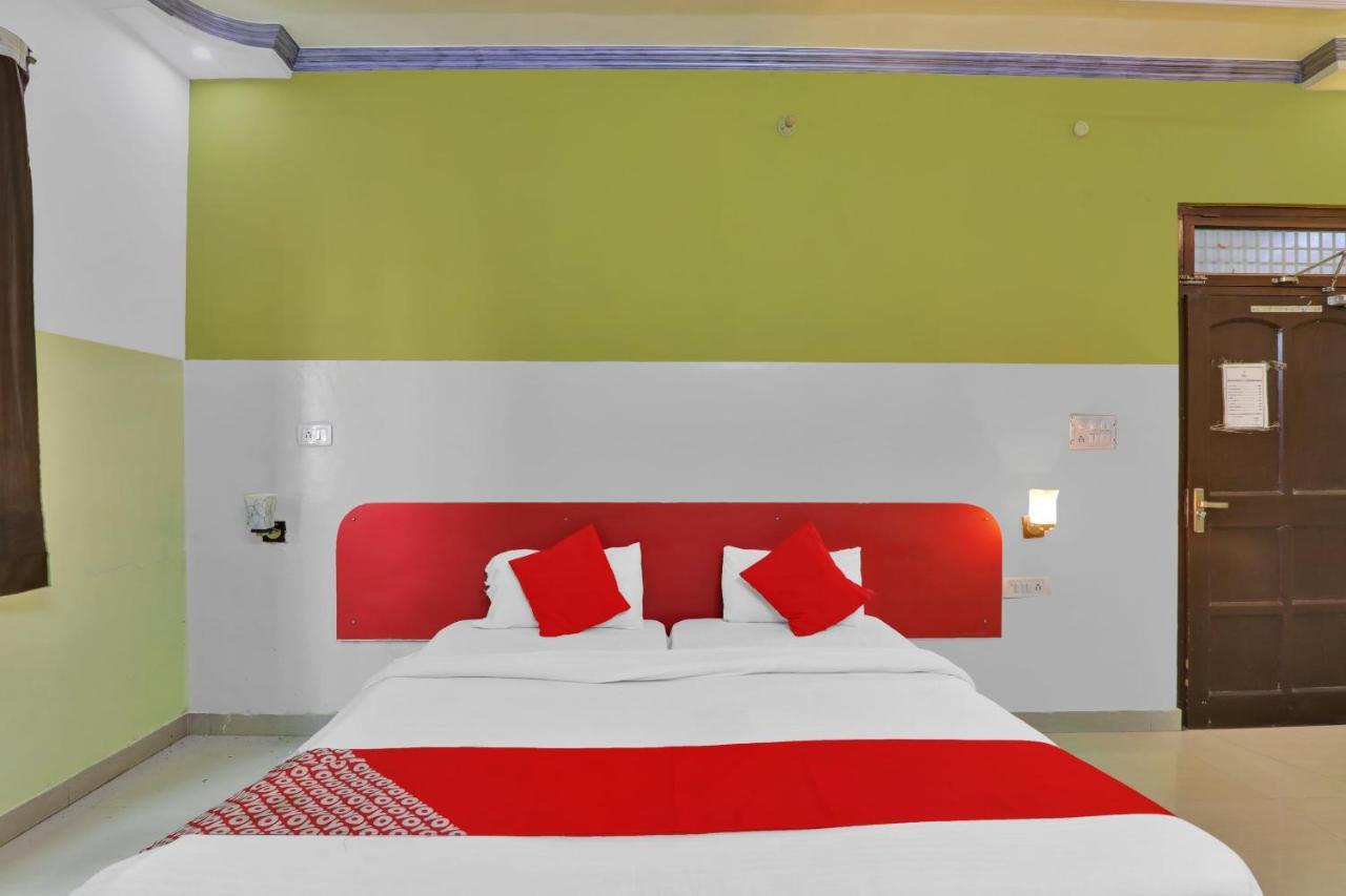 Oyo 82407 K Shree Guest House Varanasi Eksteriør bilde