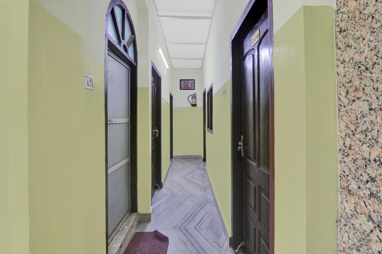 Oyo 82407 K Shree Guest House Varanasi Eksteriør bilde